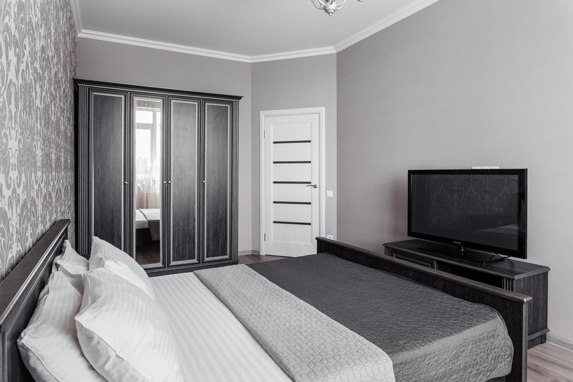 Plaza Arcadia Apartments أوديسا الغرفة الصورة
