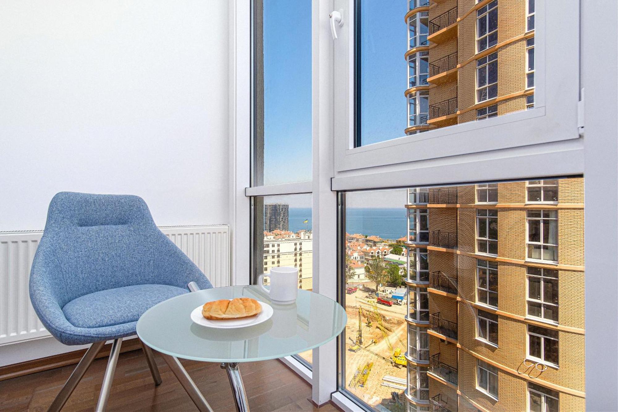 Plaza Arcadia Apartments أوديسا الغرفة الصورة