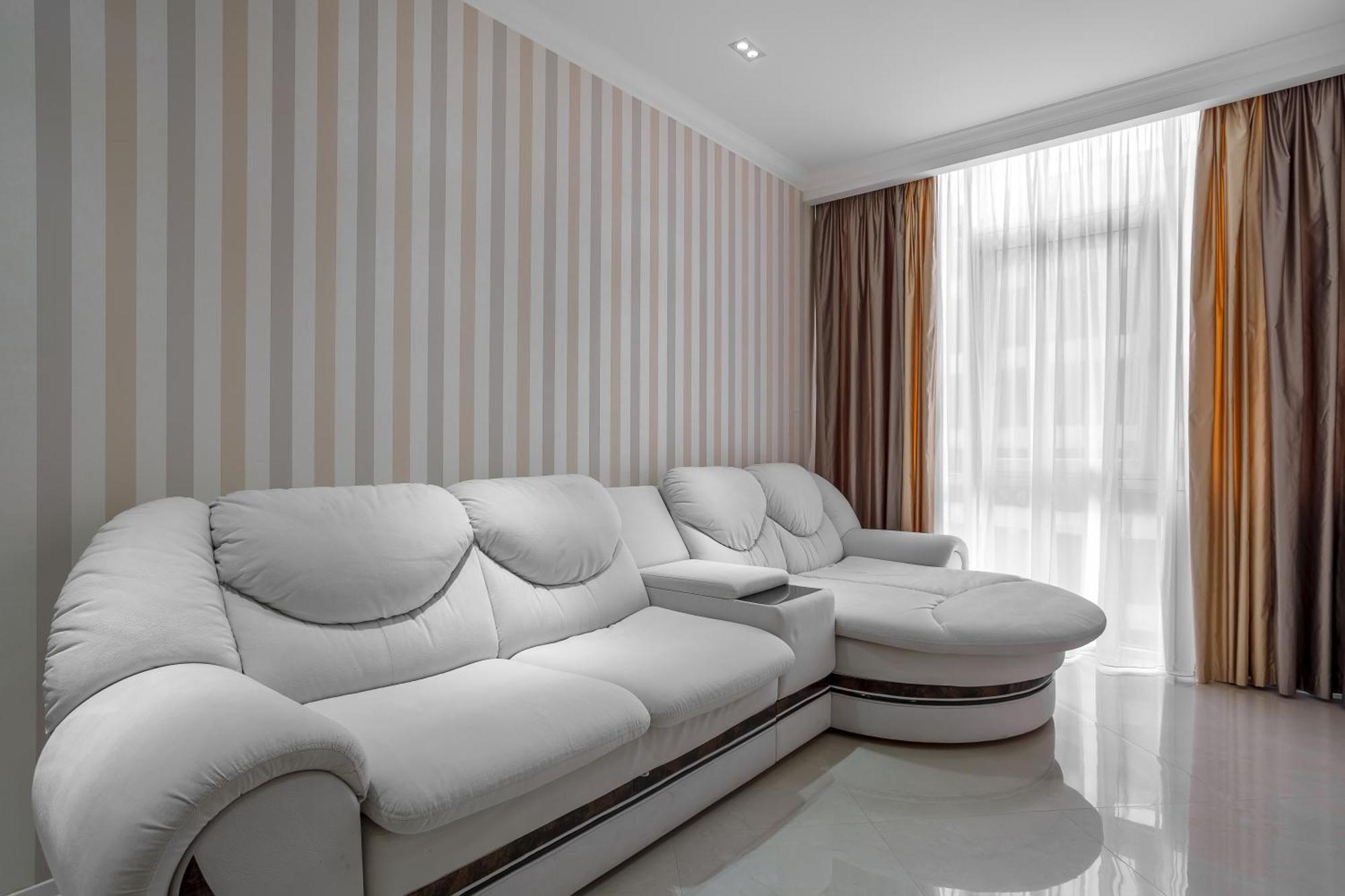 Plaza Arcadia Apartments أوديسا الغرفة الصورة